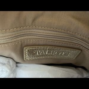 ✨✨NEW Talbots hand bag✨✨